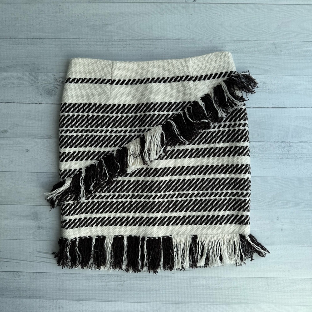 W by Worth Striped Woven Black and White Fringe Skirt X0 - Picture 1 of 7